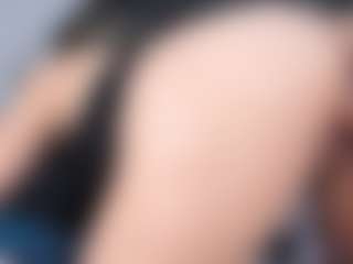 Live cam show with juliet-sofia - Butt Plug on TeamSkeetLive