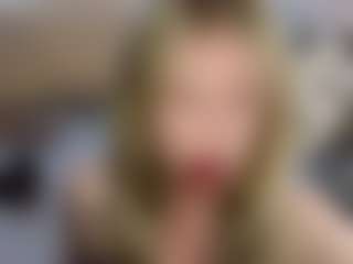 Live cam show with Lillian-Peters - Facial on Camsoda