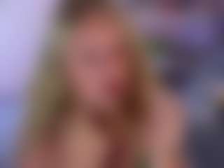 Live cam show with Lillian-Peters - Ass Clapping on AdultVida.com