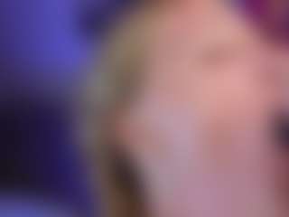 Live cam show with Lillian-Peters - Facial on Camsoda