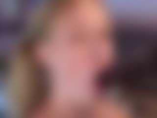 Live cam show with Lillian-Peters - Facial on fuklive.com