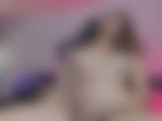 mariiahneedles's Live Sex Cam Show