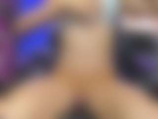 Live cam show with mariiahneedles - Green Eyes on SpankPalCams