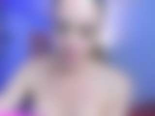 mariiahneedles's Live Sex Cam Show
