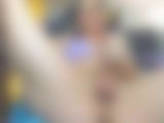 mariiahneedles's Live Sex Cam Show