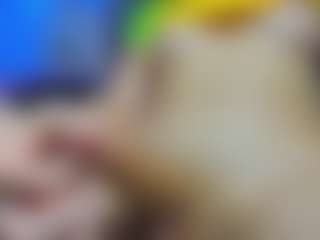 Live cam show with mariiahneedles - Brown Hair on Camming Site