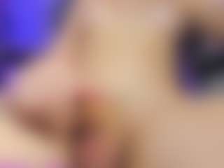 Live cam show with mariiahneedles - Smoking on Dolls Live