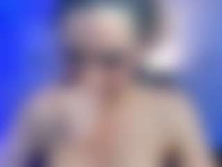 mariiahneedles's Live Sex Cam Show