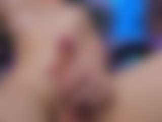 mariiahneedles's Live Sex Cam Show