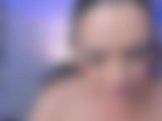 mariiahneedles's Live Sex Cam Show