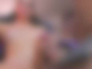 Live cam show with mariiahneedles - White on camwithhim.com | colombia