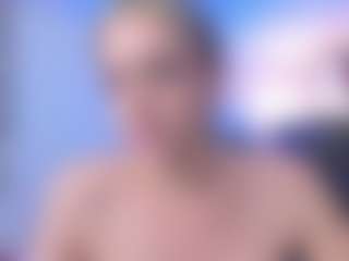 Live cam show with mariiahneedles - Young Adult on madthumbs