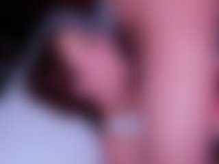 Shyfantasie111's Live Sex Cam Show