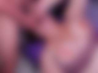 Shyfantasie111's Live Sex Cam Show