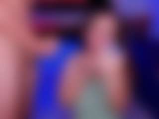 Shyfantasie111's Live Sex Cam Show