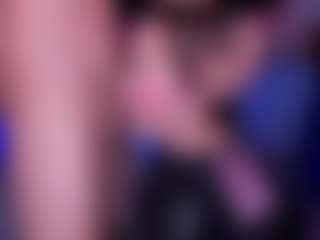 Shyfantasie111's Live Sex Cam Show