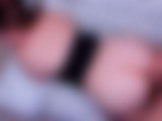 Live cam show with Shyfantasie111 - Gagging on Fling VIP Chat