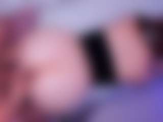 Live cam show with Shyfantasie111 - Tease on Camsoda
