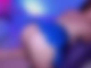 Live cam show with Shyfantasie111 - Fingering on Camversity