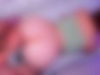 Live cam show with Shyfantasie111 - Sexy on SinfulBabes