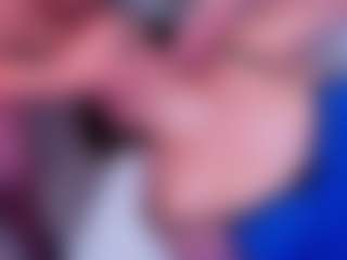 Live cam show with Shyfantasie111 - Gagging on Camsoda