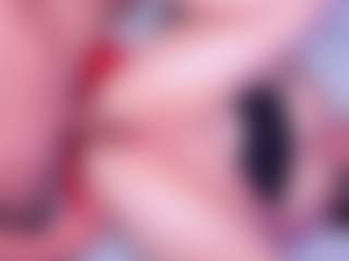 Live cam show with Shyfantasie111 - Gagging on thefappeningchat.com