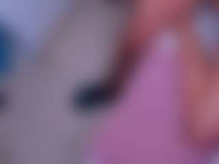 Live cam show with Shyfantasie111 - Red Hair on SquirtSoMuch