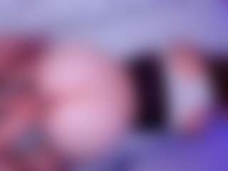 Shyfantasie111's Live Sex Cam Show