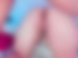 Shyfantasie111's Live Sex Cam Show