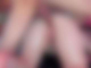 Shyfantasie111's Live Sex Cam Show