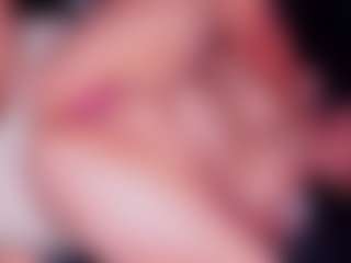 Shyfantasie111's Live Sex Cam Show