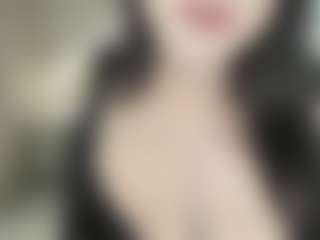 Valeria MILF webcam performer live streaming