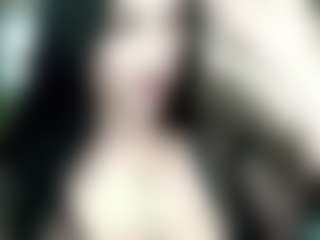 Valeria MILF webcam performer live streaming