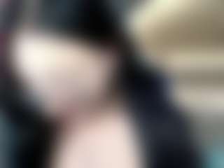 Live cam show with Valeria - Green Eyes on xDating
