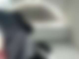 Live cam show with Valeria - Facial on Free Soda