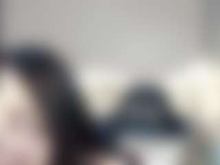 Live cam show with Valeria - Moaning on Camsoda