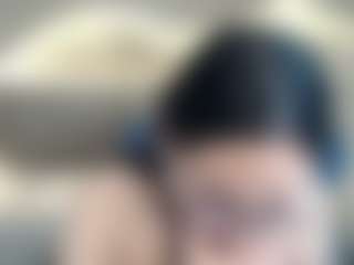 Live cam show with Valeria - Public MILF on Uber Horny