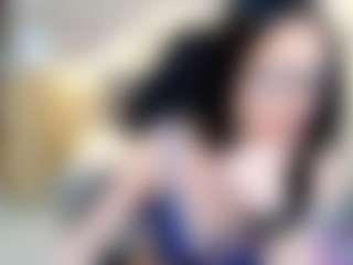Live cam show with Valeria - Facial on Dare Cams