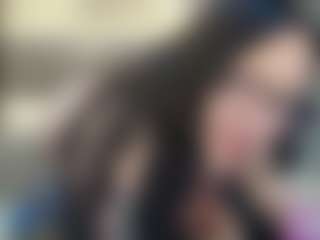 Valeria MILF webcam performer live streaming