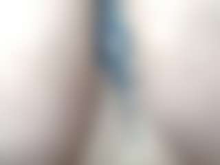 Live cam show with Valeria - Public on https://playwithruby.com