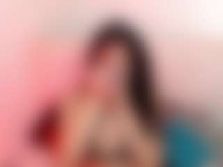 Live cam show with x-isabella-x - Black Hair on SinfulBabes