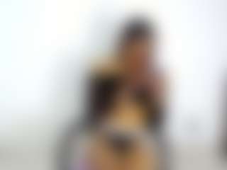 Live cam show with AishaxBela - Brown Eyes on EXY