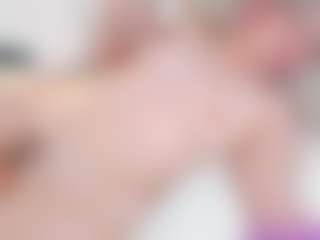 Live cam show with KawaiiYukii - Butt Plug on Camsoda