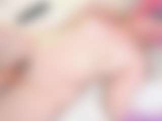 Live cam show with KawaiiYukii - Game on CamClone