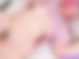Live cam show with KawaiiYukii - Game on Camsoda