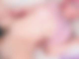 Live cam show with KawaiiYukii - Spanks on Hubzter Live