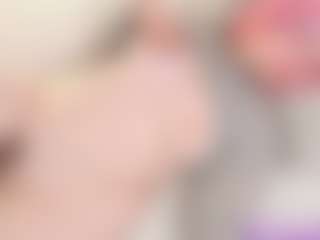 Live cam show with KawaiiYukii - Kawaii on xheatlive.com