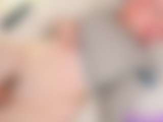 Live cam show with KawaiiYukii - Green Eyes on Camsoda