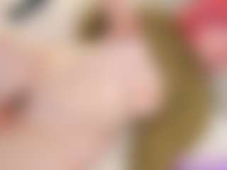 Live cam show with KawaiiYukii - Green Eyes on Strip Flash - Live Sex Shows