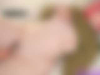 Live cam show with KawaiiYukii - Neon Hair on CamwithHer